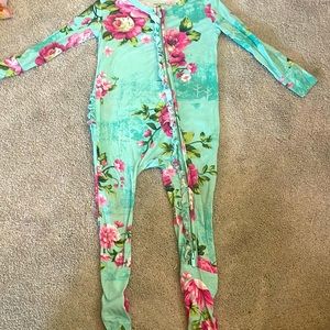 Posh Peanut Mint Floral Ruffled Footie
